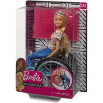 Barbie pyörätuolissa
