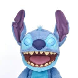 Real FX Stitch interaktiivinen pehmo