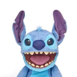 Real FX Stitch interaktiivinen pehmo