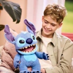 Real FX Stitch interaktiivinen pehmo