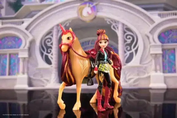 Unicorn Academy Valentina & Cinder-muksumassi.fi