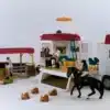 Schleich Horse Club Hevoskuljetusauto 42619-muksumassi.fi
