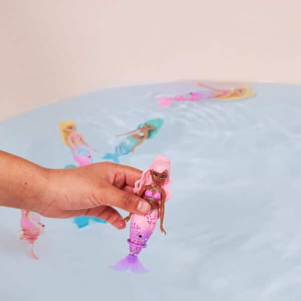ZURU Pets Alive Magic Swimming Mermaid Merenneito - Image 7